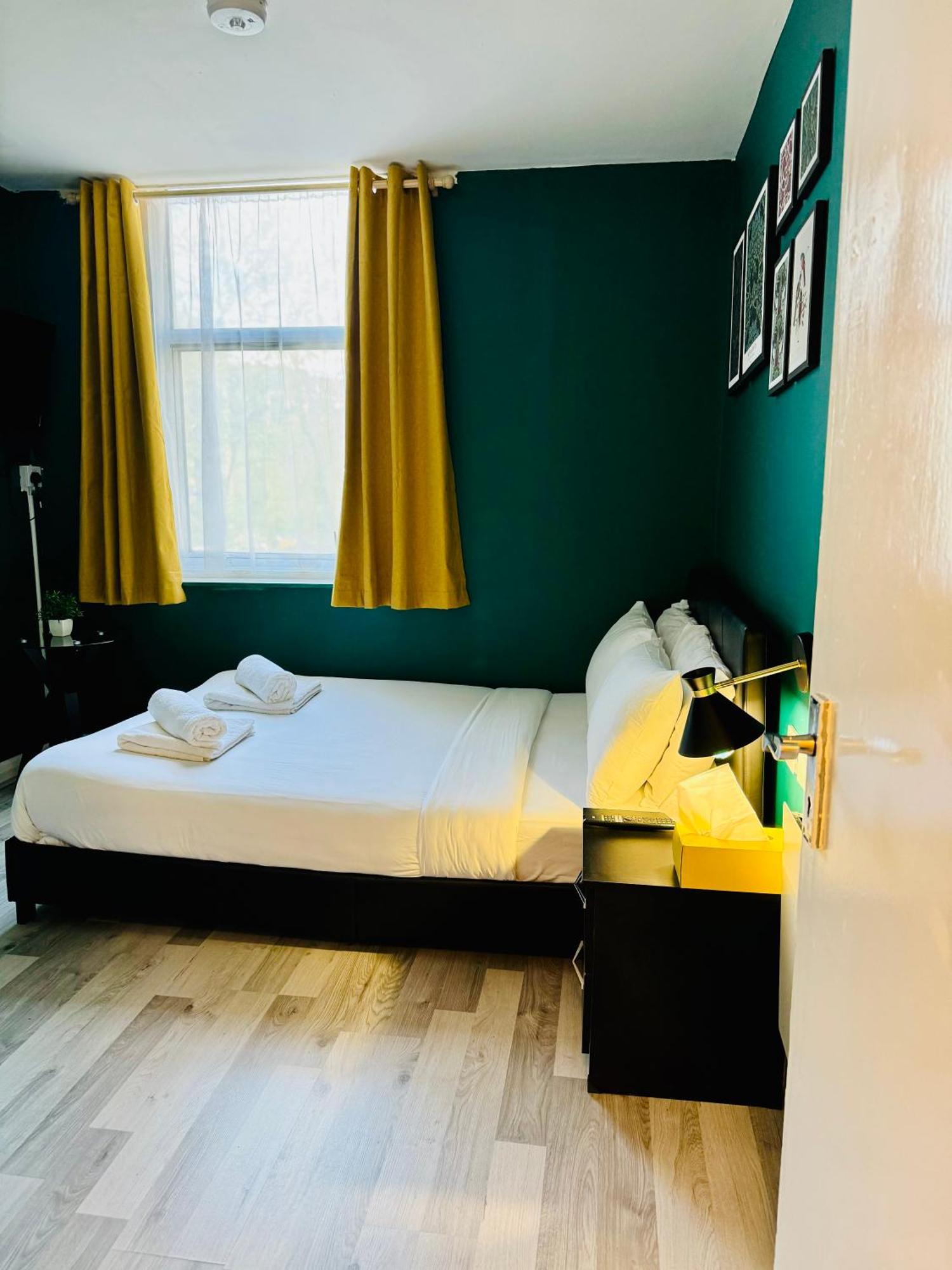 Unique Studio Flat In City 1110 Апартаменты *